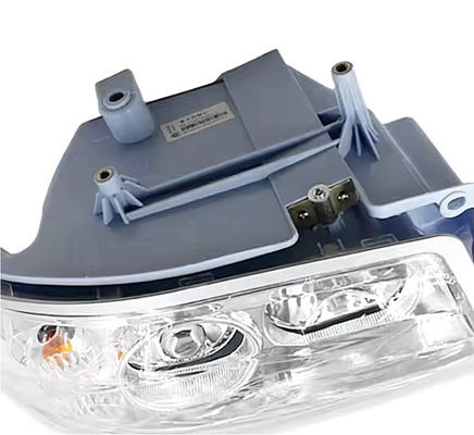 Sinotruk Howo Shacman C7H Запчасти для грузовиков 812W25101-6002 Правое переднее освещение Фары для замены
